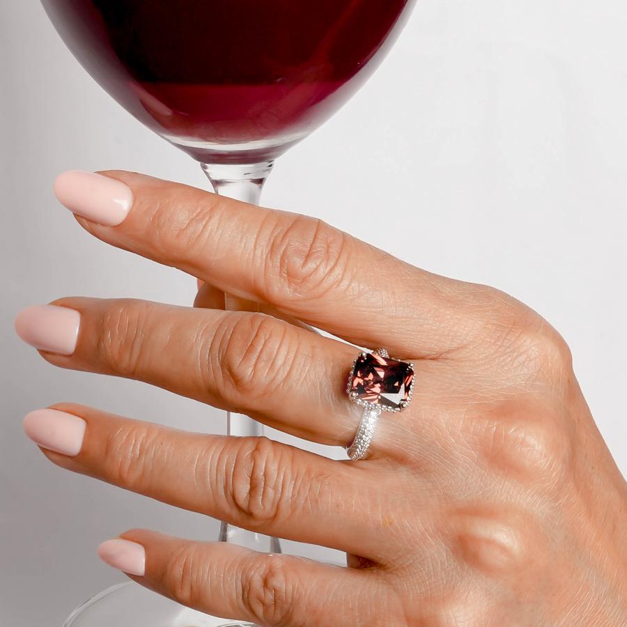 Sunlit Grandeur – Ruby