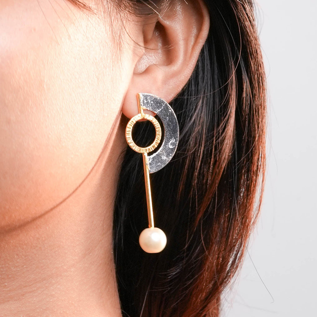 Moonlit Pearls (Silver)