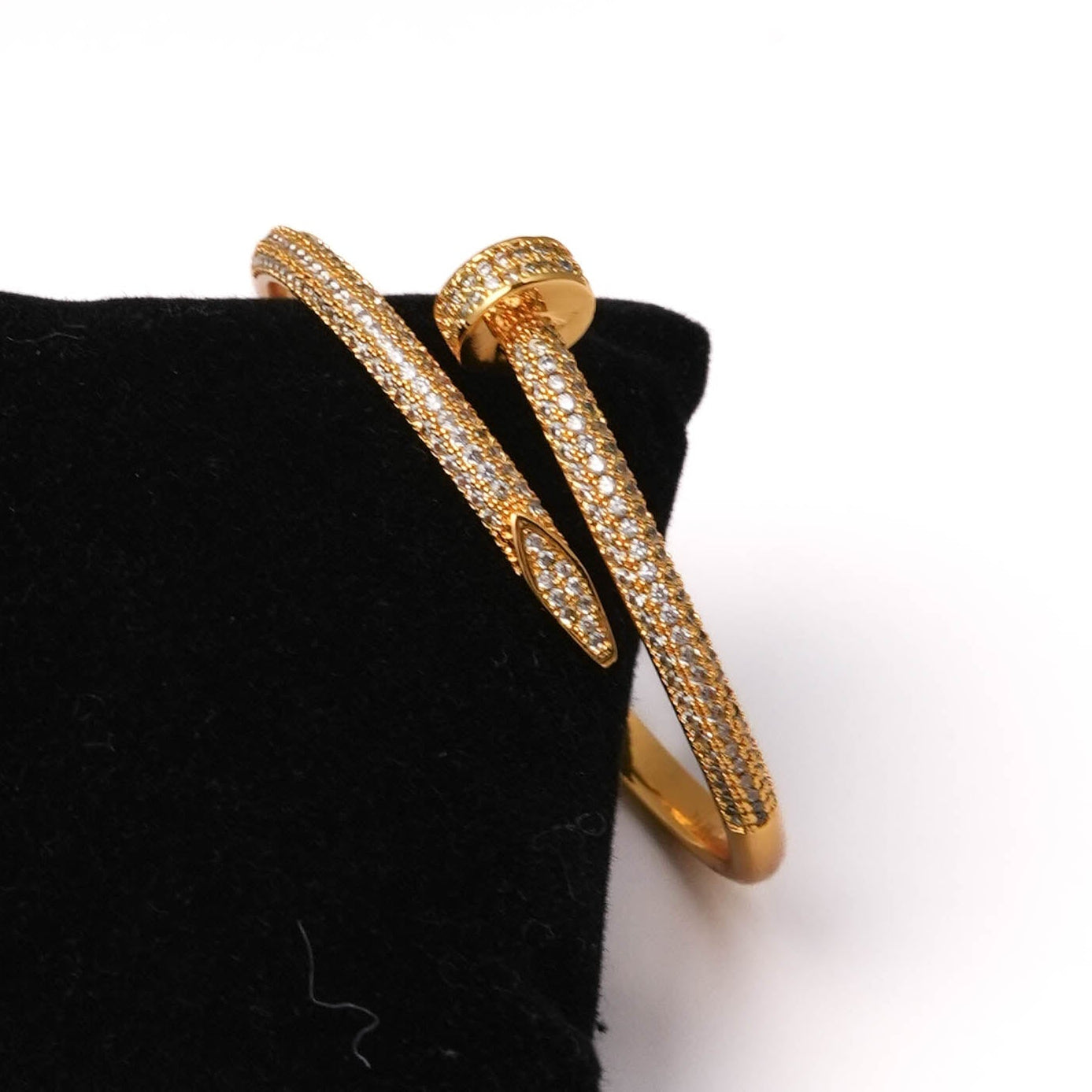 Glam Loop (Bracelet with free ring)