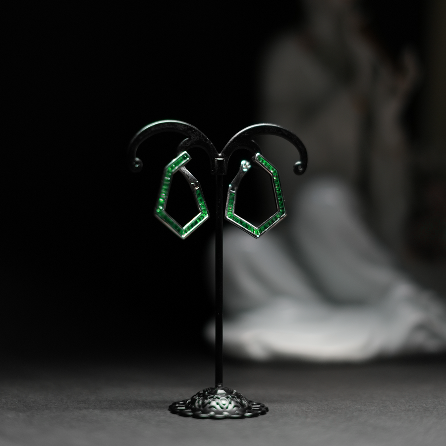Pentagon Baguette – Emerald