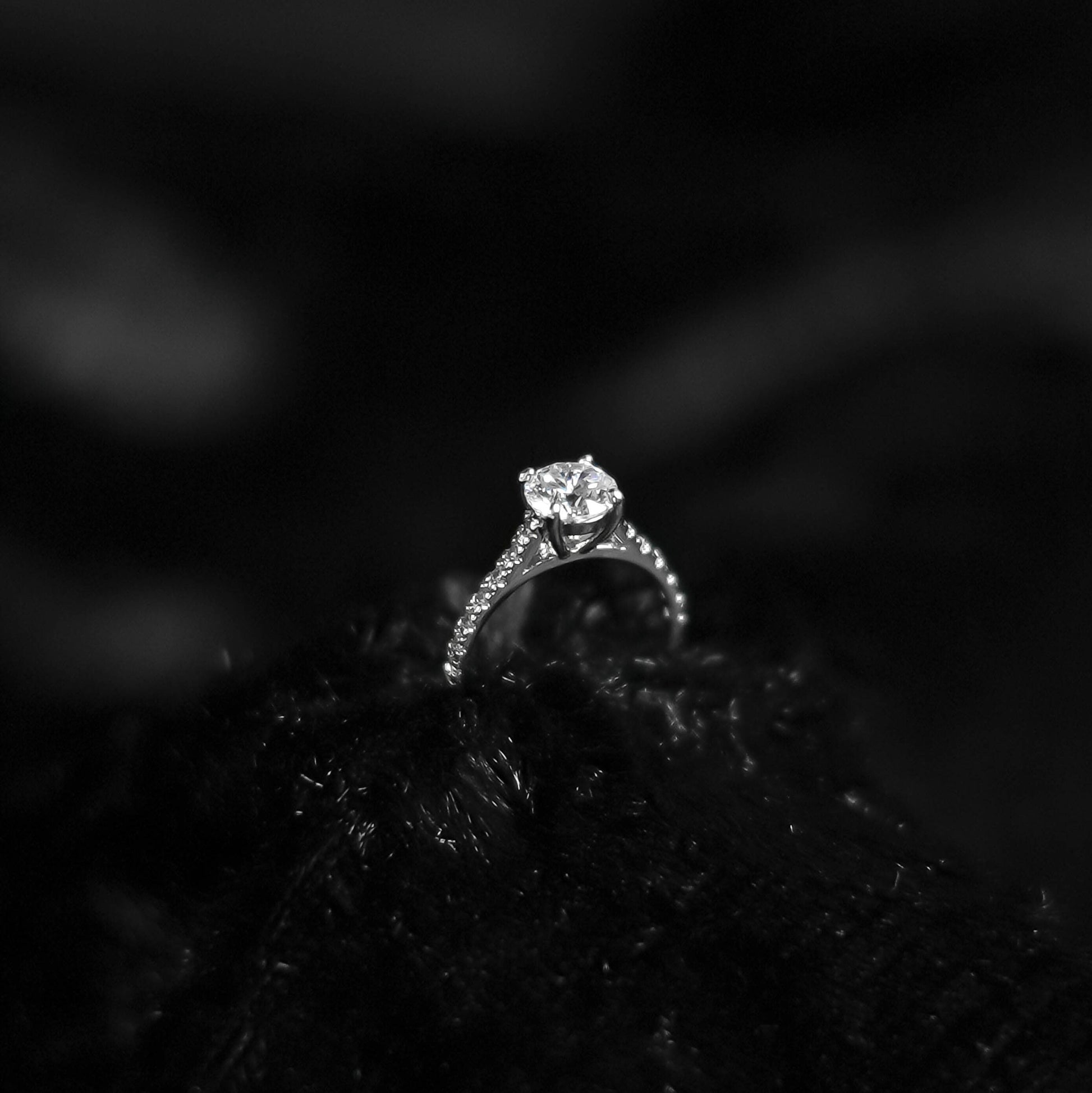 Solitaire Majesty (Size 6)