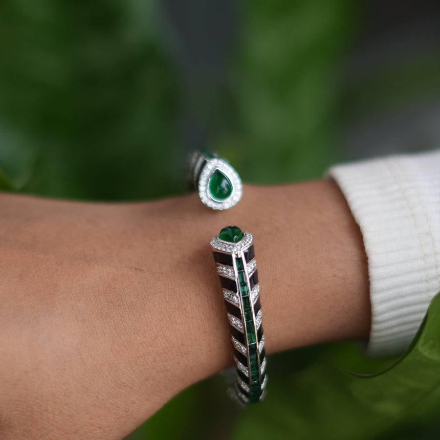 Aurora Serpent – Emerald