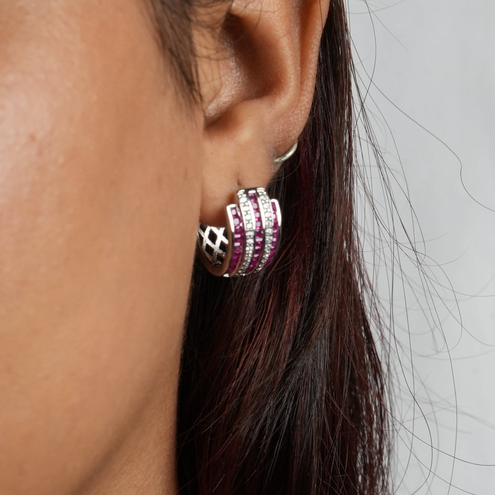 pink ruby round earring