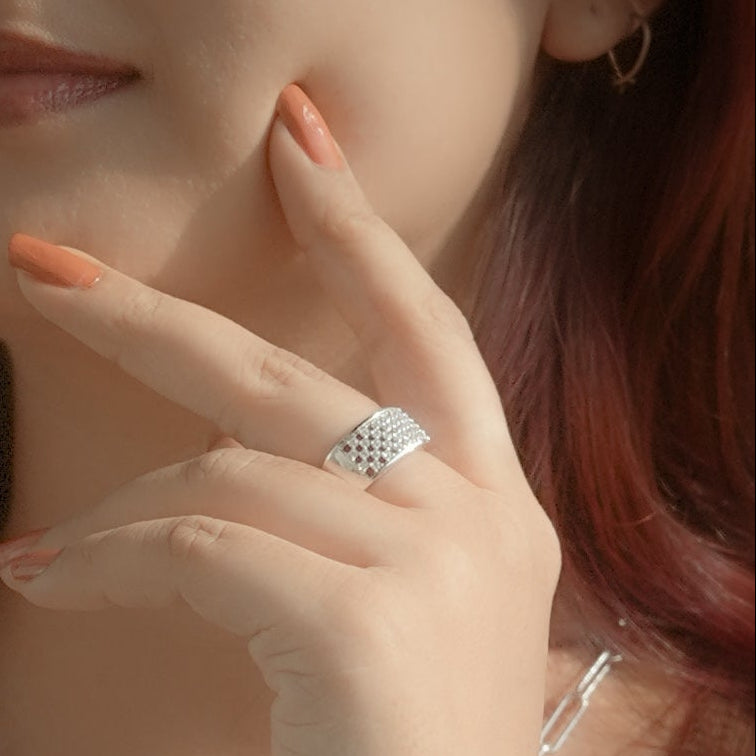 Celestial Web (Size 6)