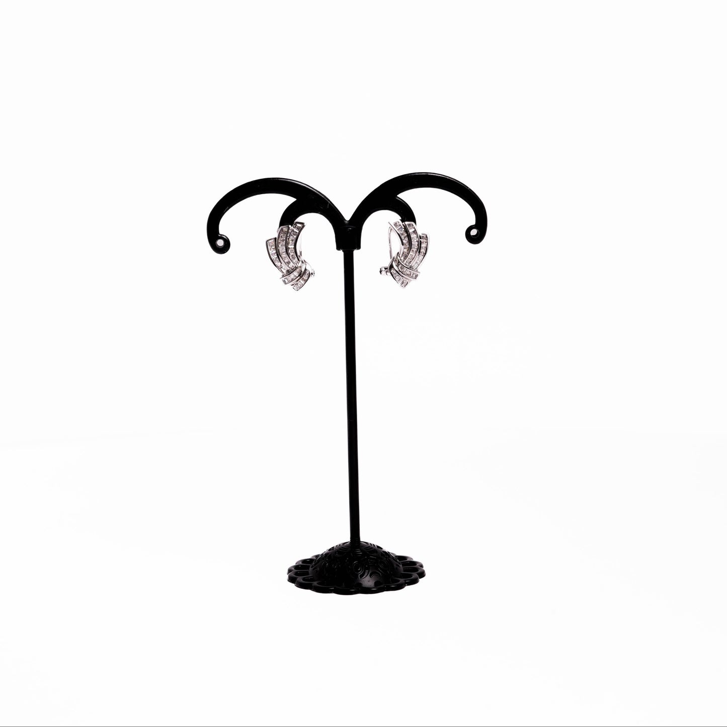 Eterna Knot Silver