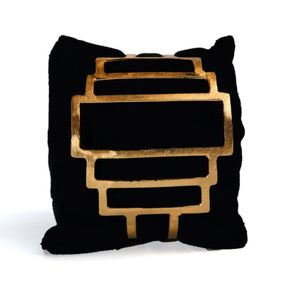 Structured gold cuff